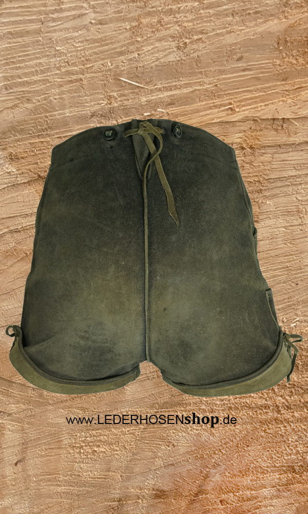 Bekleidung, Kurze Hosen, Weste, Baseball-Kappe, Hut,