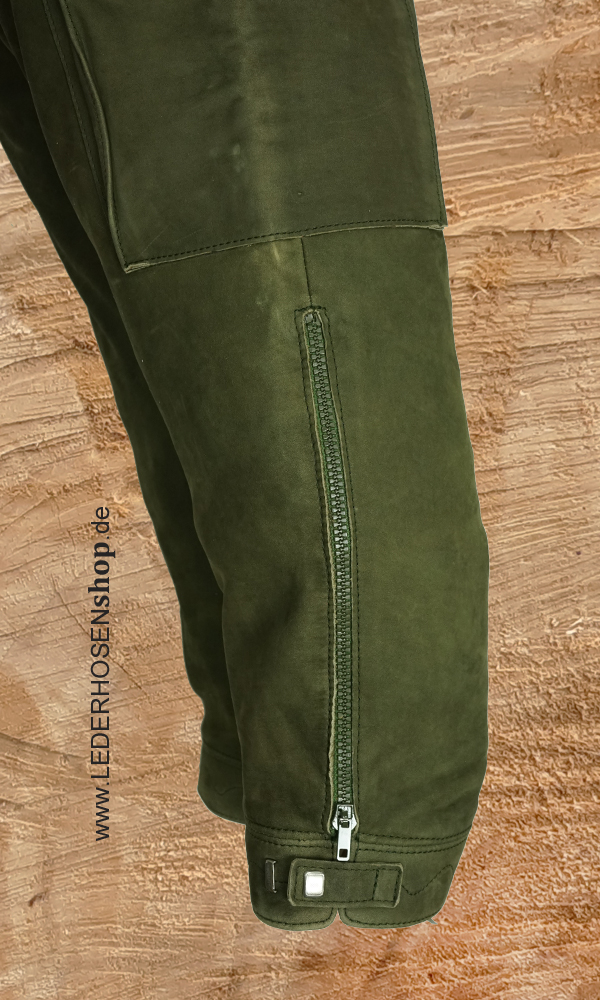 Kniebundlederhose Gr.98